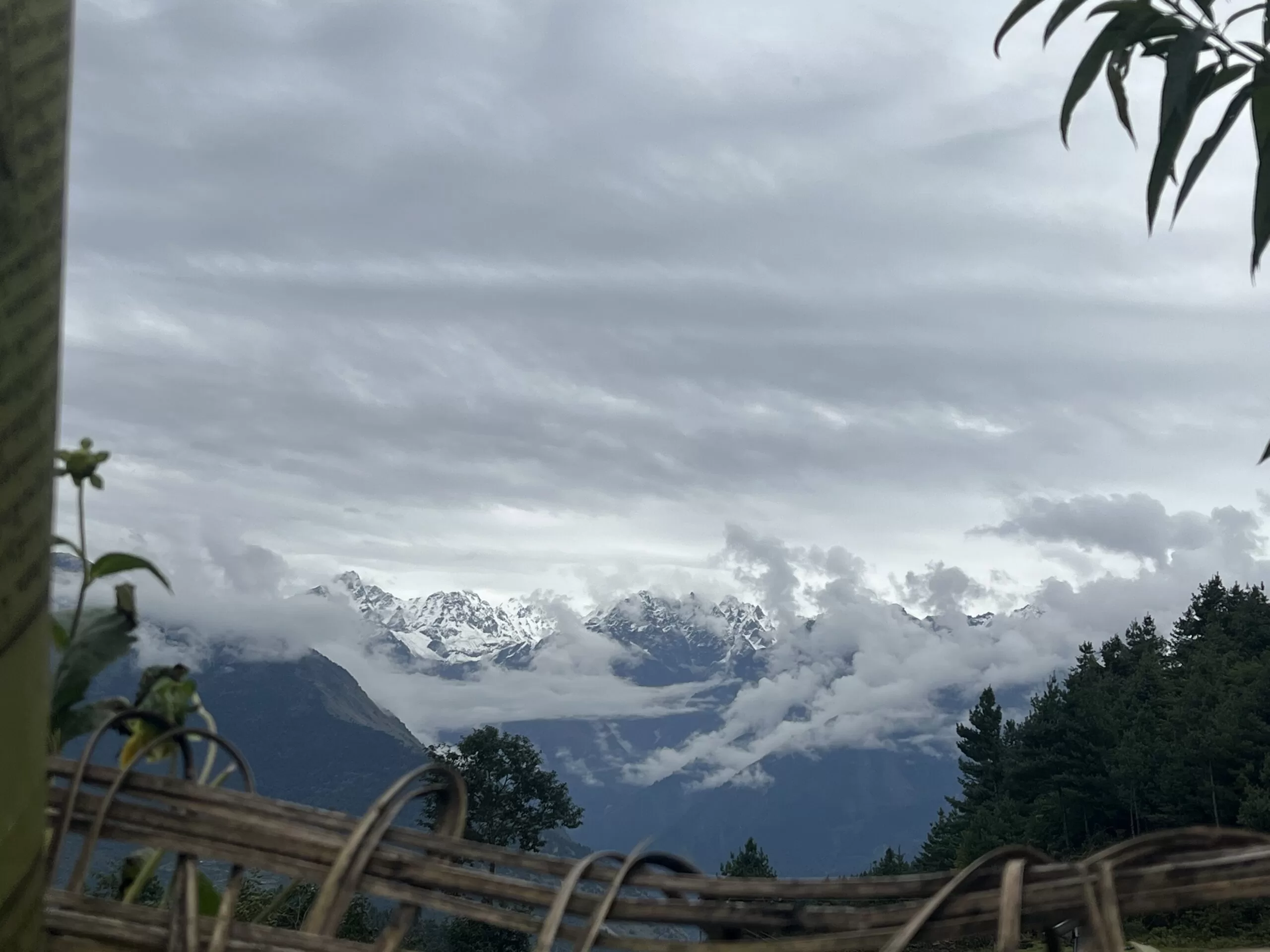 Gyalbo Guest House - Mountain View