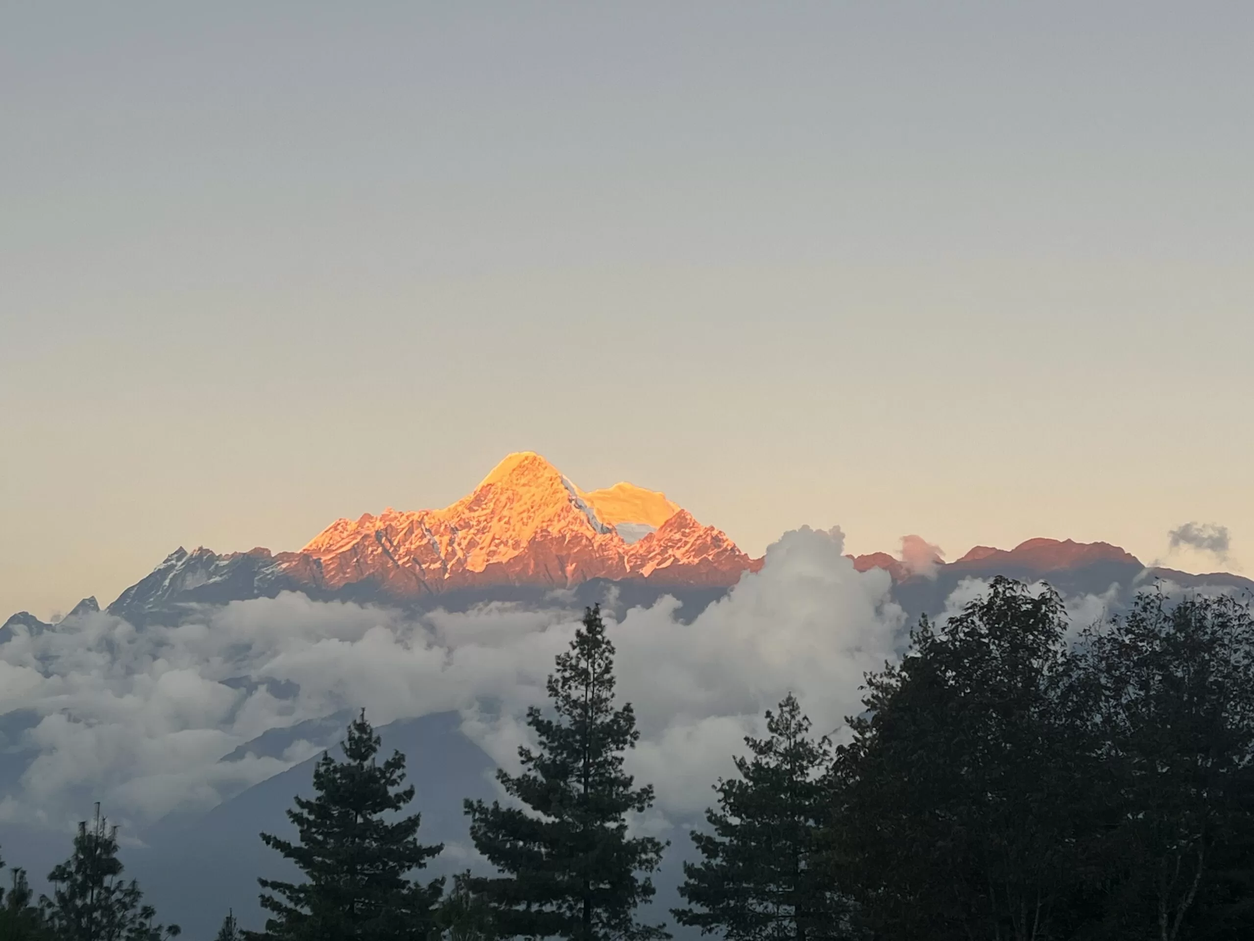 Gyalbo Guest House - Mountain View